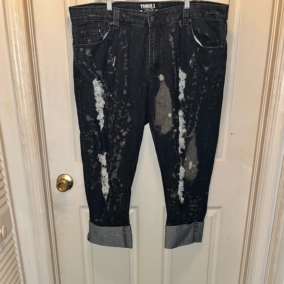NEW! Thrill Jeans Distressed Exposed Button Fly Jean Shorts Women's Plus Size 24
